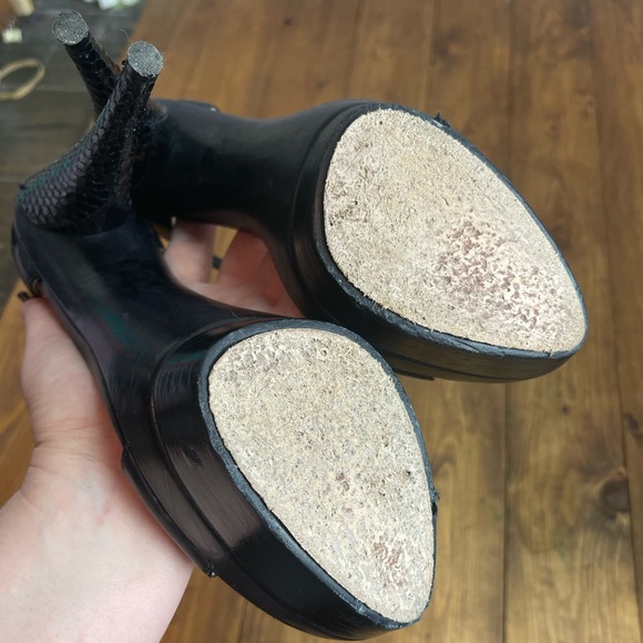 Rachel Zoe Black platform stilettos with snakeskin details size 9.5 - Picture 6 of 14